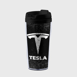 Термокружка-непроливайка Tesla с потертостями на темном фоне