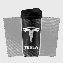 Термокружка-непроливайка Tesla с потертостями на темном фоне - фото 2