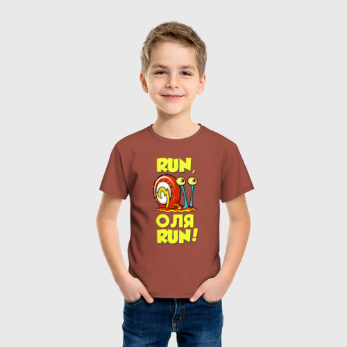 Детская футболка хлопок Run Оля run, цвет кирпичный - фото 3