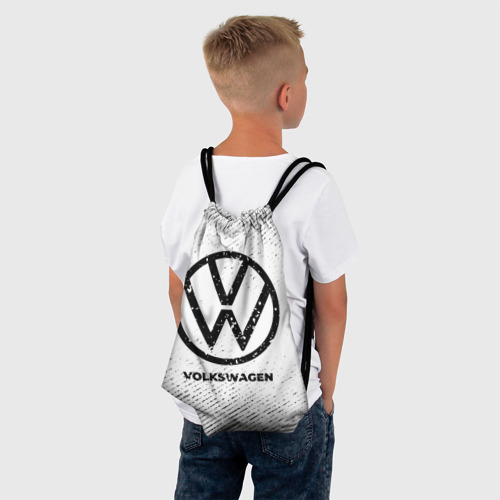 Рюкзак-мешок 3D Volkswagen с потертостями на светлом фоне - фото 4