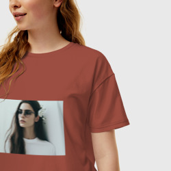 Женская футболка хлопок Oversize Девушка с длинными волосами в тёмных очках - фото 2