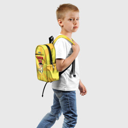 Рюкзак с принтом Chicken Gun с пистолетами для ребенка, вид сзади №1. Цвет основы: белый