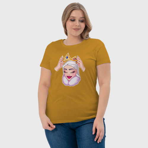 Женская футболка хлопок с принтом Снежная королева надевает корону, фото #4