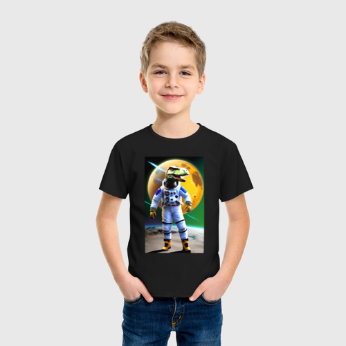 Детская футболка хлопок с принтом Динозавр-космонавт - нейросеть, фото на моделе #1