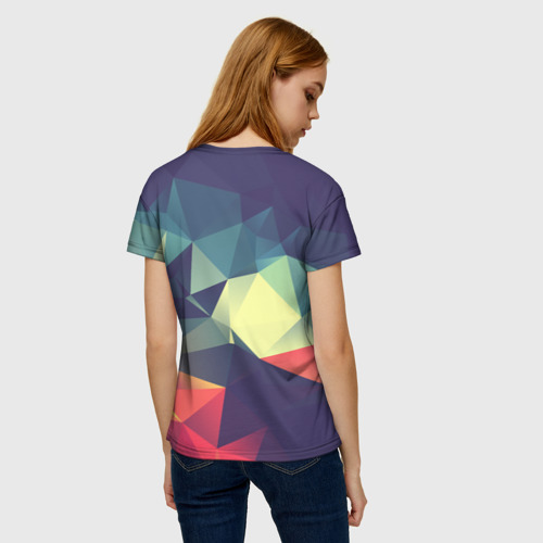 Женская футболка 3D с принтом Разноцветный полигональный узор, вид сзади #2