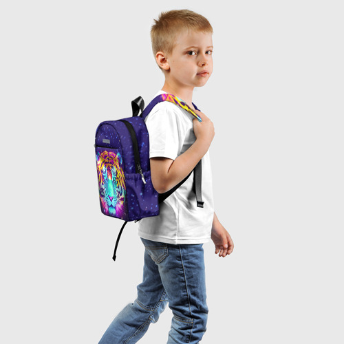 Детский рюкзак 3D с принтом Светящаяся голова тигра и звезды, вид сзади #1