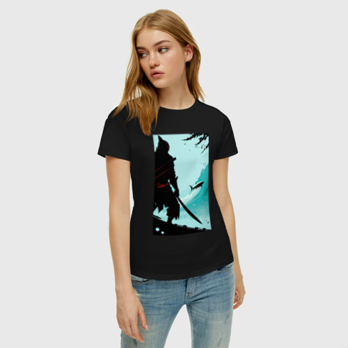 Женская футболка хлопок с принтом Самурай и акула, фото на моделе #1