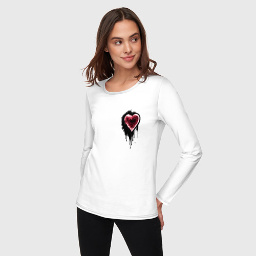 Женский лонгслив хлопок с принтом Красное сердце, фото на моделе #1