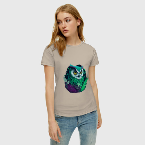 Женская футболка хлопок Изумрудная сова, цвет миндальный - фото 3