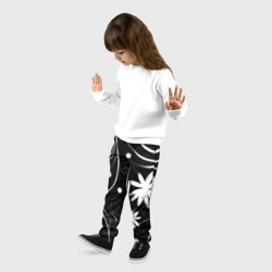 Детские брюки 3D Белые цветы на черном фоне - фото 2