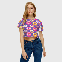 Женская футболка Crop-top 3D Глазированные пончики - фото 2