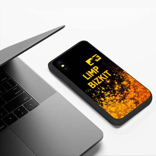 Чехол для iPhone XS Max матовый Limp Bizkit - gold gradient: символ сверху - фото 5