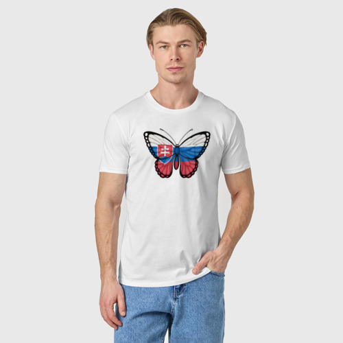 Мужская футболка хлопок с принтом Словакия бабочка, фото на моделе #1