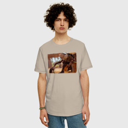 Мужская футболка хлопок Oversize Ассасин гладит кота - фото 2