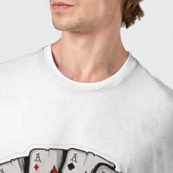 Футболка с принтом Четыре покерных туза для мужчины, вид на модели спереди №4. Цвет основы: белый