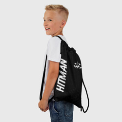 Рюкзак-мешок 3D Hitman glitch на темном фоне: надпись, символ - фото 2