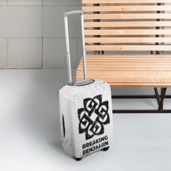 Чехол для чемодана 3D Breaking Benjamin с потертостями на светлом фоне - фото 2