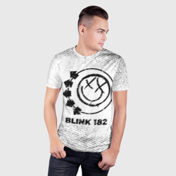 Мужская футболка 3D Slim Blink 182 с потертостями на светлом фоне - фото 2