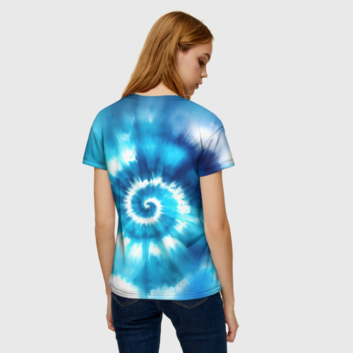 Женская футболка 3D с принтом Тай-дай: бело-голубая спираль, вид сзади #2