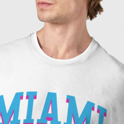 Футболка с принтом Basket Miami для мужчины, вид на модели спереди №4. Цвет основы: белый