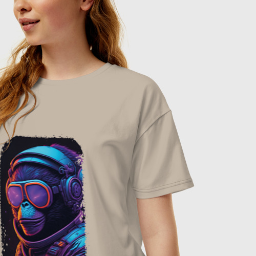 Женская футболка хлопок Oversize с принтом Cosmonaut monkey, фото на моделе #1