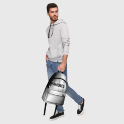 Рюкзак с принтом Ramones glitch на светлом фоне: символ сверху для любого человека, вид спереди №5. Цвет основы: белый