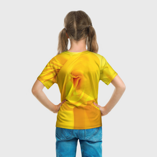 Детская футболка 3D с принтом Девушка в жёлтом балахоне, вид сзади #2