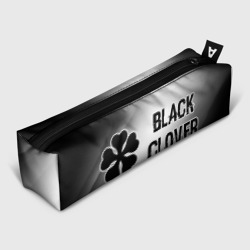 Пенал школьный 3D Black Clover glitch на светлом фоне: надпись и символ