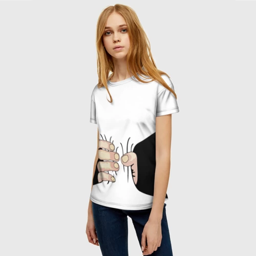 Женская футболка 3D с принтом Рука сжимает талию, фото на моделе #1