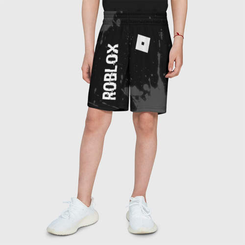 Детские спортивные шорты 3D с принтом Roblox glitch на темном фоне: надпись, символ, вид сбоку #3