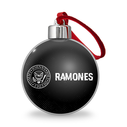 Ёлочный шар Ramones glitch на темном фоне: надпись и символ