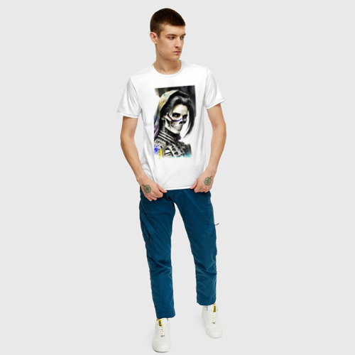 Мужская футболка хлопок с принтом Крутая деваха в экзоскелете - киберпанк, вид сбоку #3