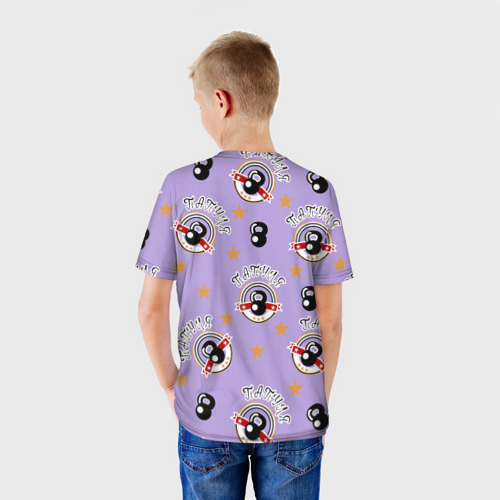 Детская футболка 3D с принтом Папуля надпись и значок с гирей, вид сзади #2