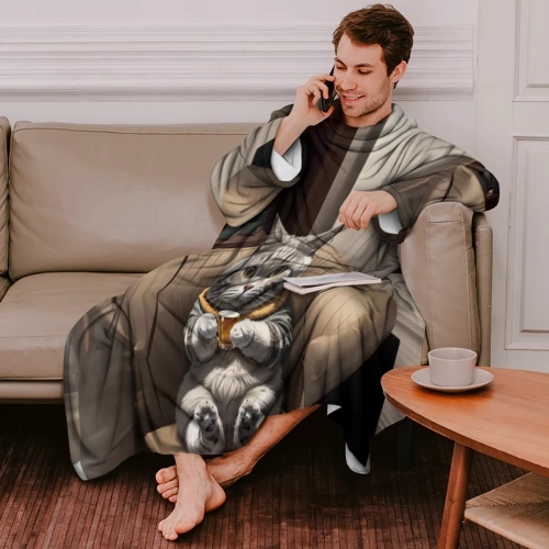 Плед с рукавами с принтом Кот сидит на диване с напитком - картинка 2 Плед с рукавами Кот сидит на диване с напитком - фото 2