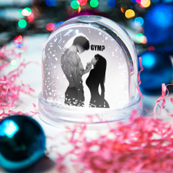 Игрушка Снежный шар Gym - Гигачад и фитоняшка - фото 2