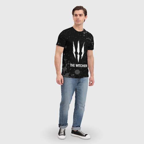 Мужская футболка 3D с принтом The Witcher glitch на темном фоне, вид сбоку #3