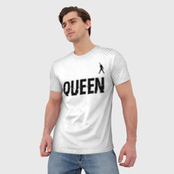 Мужская футболка 3D Queen glitch на светлом фоне: символ сверху - фото 2