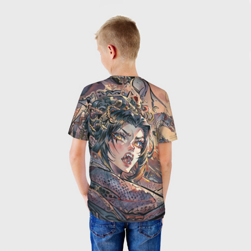 Детская футболка 3D с принтом Женщина со змеей монстром, вид сзади #2