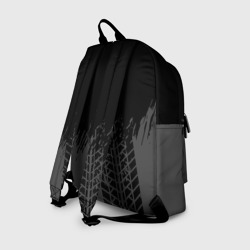 Рюкзак с принтом Mini Speed на темном фоне со следами шин: символ сверху для любого человека, вид сзади №1. Цвет основы: белый