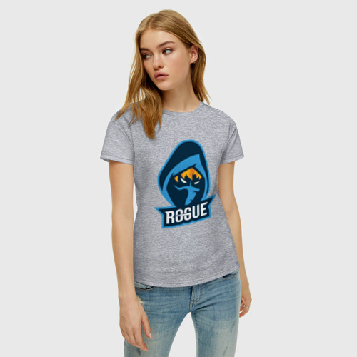 Женская футболка хлопок с принтом Rogue logo, фото на моделе #1
