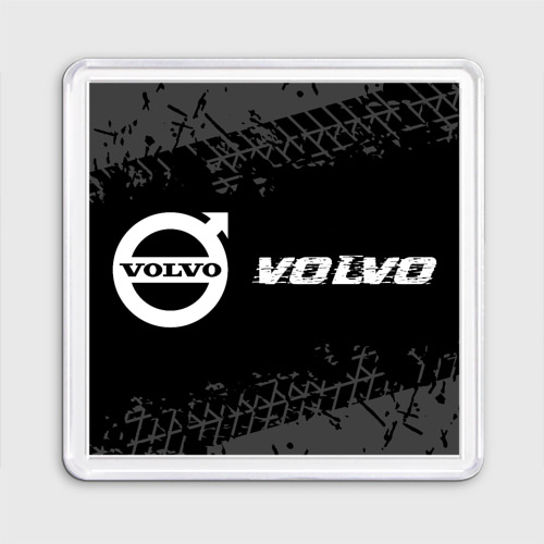 Магнит 55*55 Volvo Speed на темном фоне со следами шин: надпись и символ