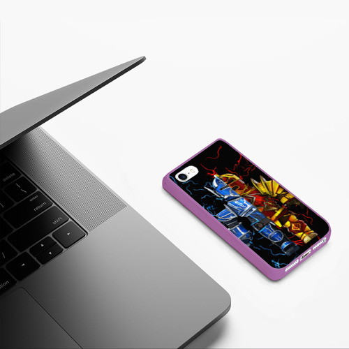 Чехол для iPhone 5/5S матовый Рыцарь Roblox, цвет фиолетовый - фото 5