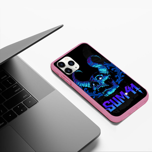 Чехол для iPhone 11 Pro Max матовый Sum41 horns skull, цвет малиновый - фото 5