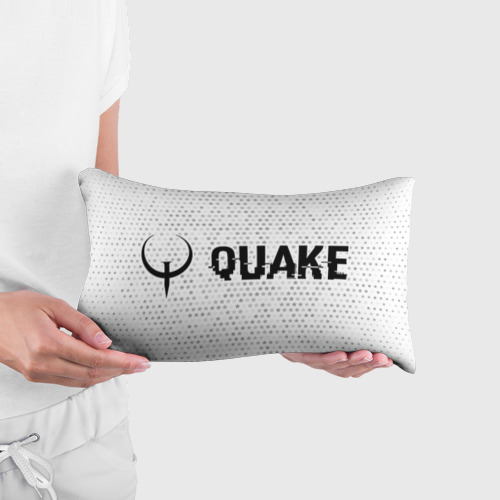 Подушка 3D антистресс Quake glitch на светлом фоне: надпись и символ - фото 3