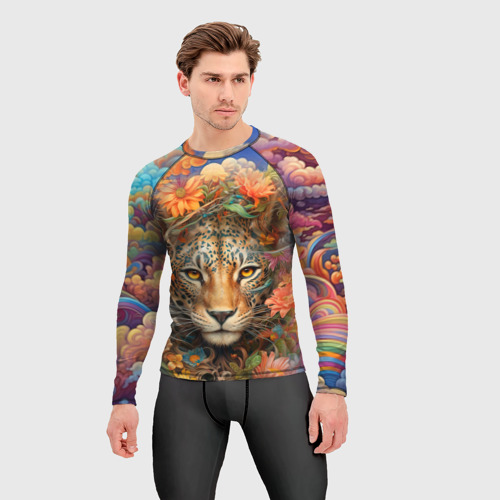 Мужской рашгард 3D с принтом Леопард в  тропических цветах, фото на моделе #1