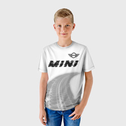Детская футболка 3D Mini Speed на светлом фоне со следами шин: символ сверху - фото 2