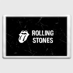 Rolling Stones glitch на темном фоне: надпись и символ – Магнит 45*70 с принтом купить