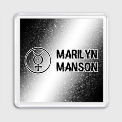 Магнит 55*55 Marilyn Manson glitch на светлом фоне: надпись и символ