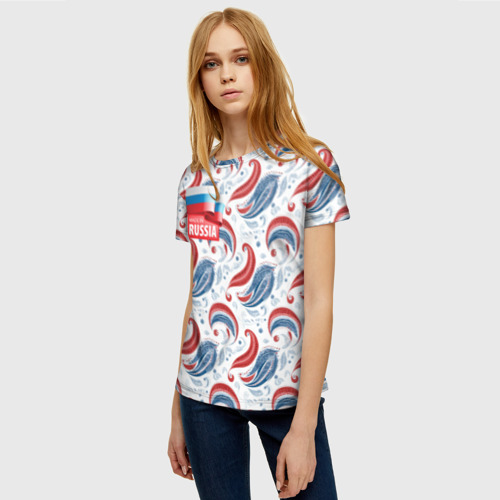 Женская футболка 3D с принтом Флаг России и русские узоры, фото на моделе #1