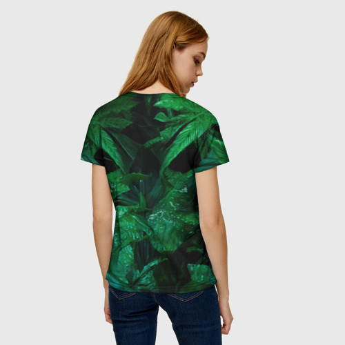 Женская футболка 3D с принтом Лев в  джунглях, вид сзади #2